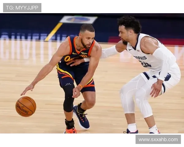 和平精英评论：EDG在盯防策略中的成功与失误分析