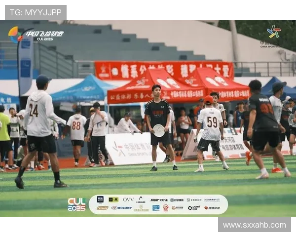 广州飞盘队展现灵活性与团队合作精神的精彩瞬间